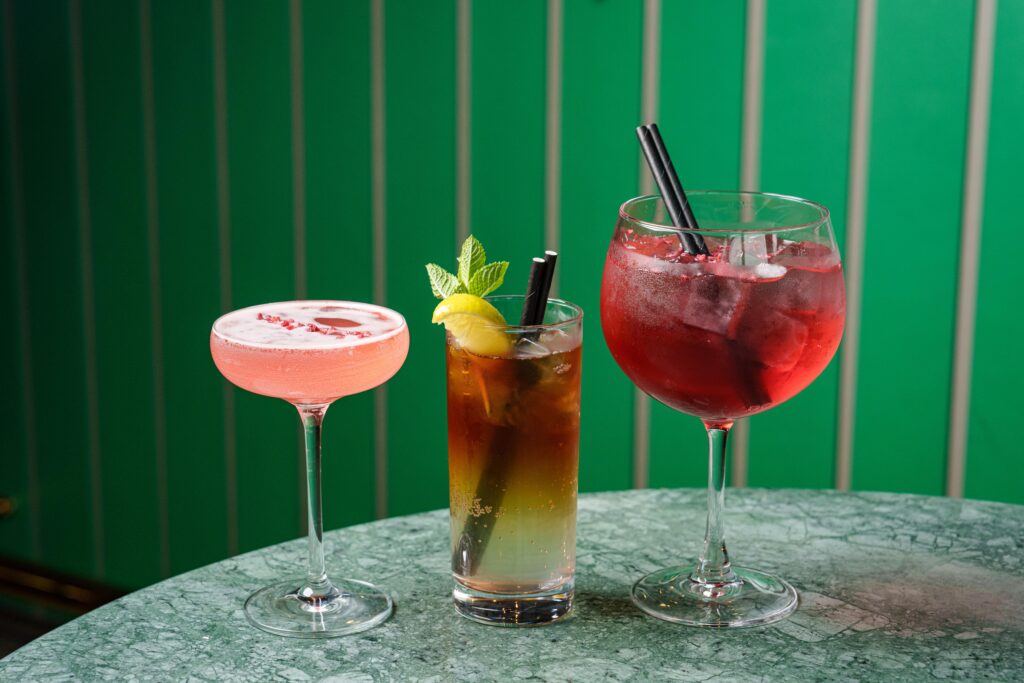 Bottomless cocktails and prosecco served at Sidcup Kent brunch event